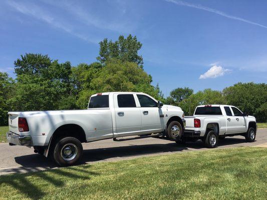 24/7 Movers Pickup Truck