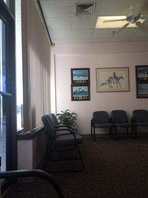 Not a professional waiting room... and the smell of wet dogs will hit as you open the door.