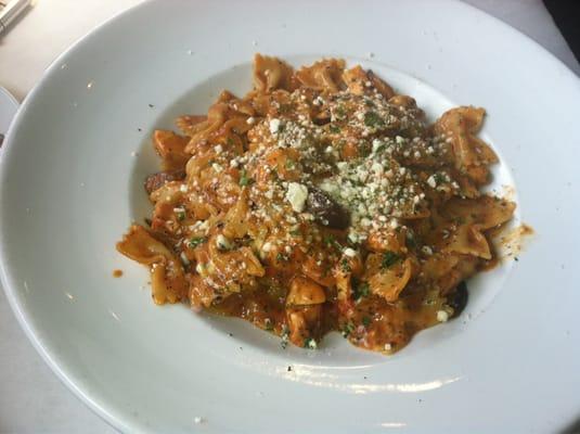 Blackened chicken bowtie pasta!