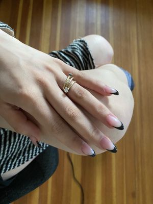 black french manicure