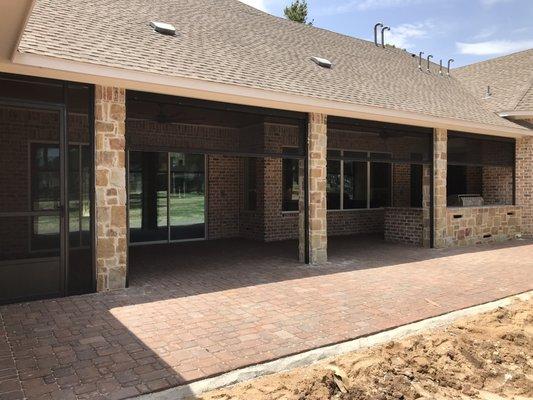 Retractable screens-Willowcreek Ranch