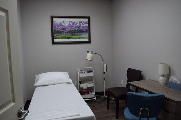 Spacious, modern treatment rooms.