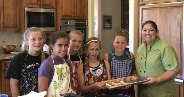 Amore Kitchen does kid's cooking camps