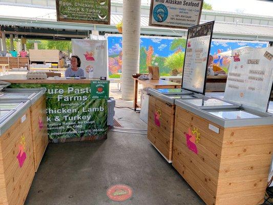 Melissa (farm owner) at the Pure Pasture Farms Nashville Farmers Market Store.