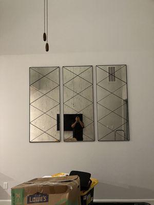 Mirror hanging and installation