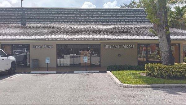 Long Paint  Benjamin Moore Paint  Wellington Fl