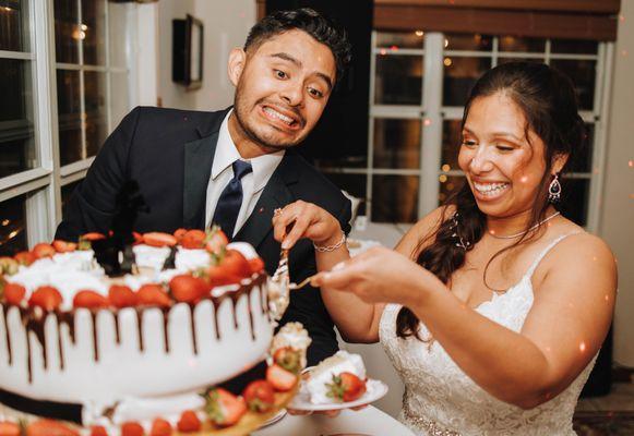 We loved our tiered tres lenches cake for our wedding!