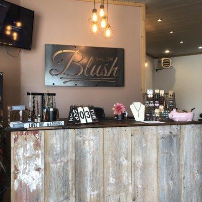 Salon Blush