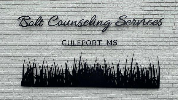 Group Therapist practice specializing in ADHD, Anxiety, Depression, Couples, Bipolar, PTSD, EMDR.  Located in Gulfport, MS.