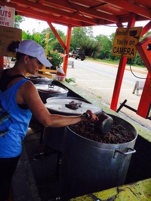 Boiled peanuts