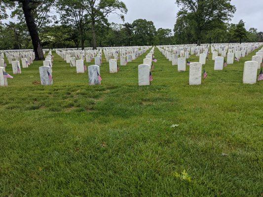 Long Island National Cemetery, Farmingdale