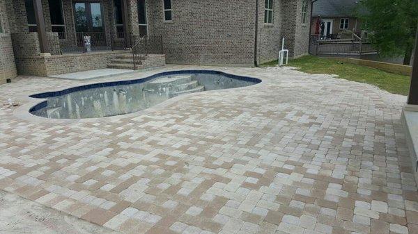 New Silvershell Pavestone pool deck