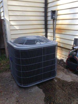 New Carrier HVAC system installed at home in Ball, LA.