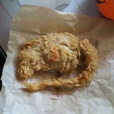 Sorry ass piece of chicken
 Plus my dog choked and died on this shit‍