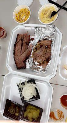 KILLER bbq, picked it up to go and everything was delicious! 10/10 would eat again