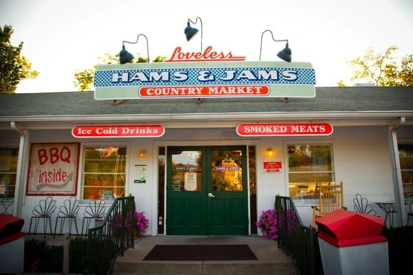 Hams & Jams Country Market at the Loveless Cafe