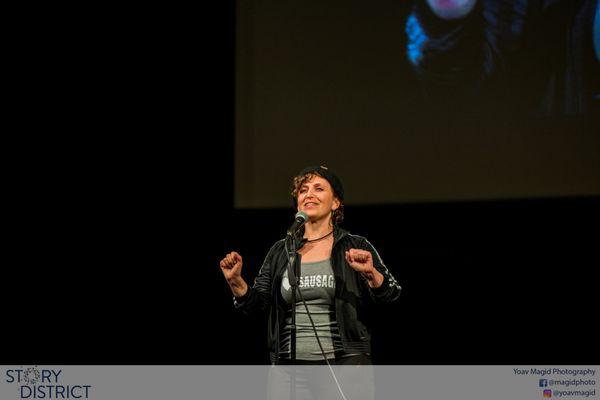 Artistic Exec Director Amy Saidman hosts Story District's Top Shelf at the Lincoln Theatre