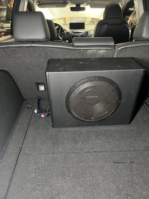 Subwoofer with built in amp