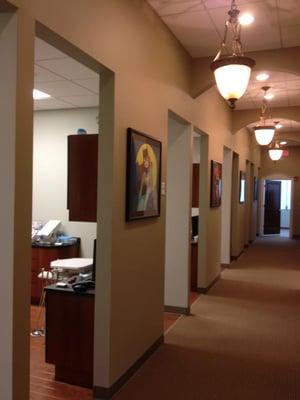 Operatory corridor of the Glenview location