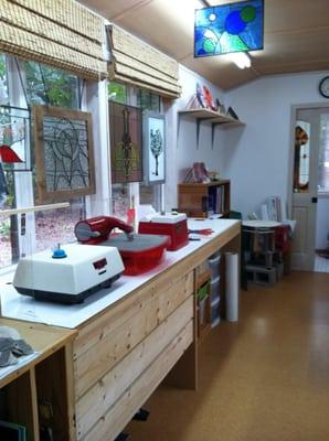 Fully equipped studio, grinders, saws, kilns, and plenty of work space for students.