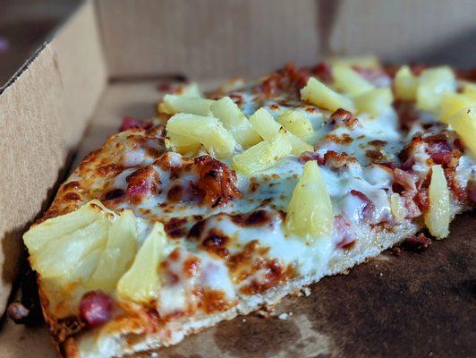 Hawaiian pizza