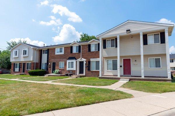 Unique and Inviting Townhome Exteriors- Gateway Townhomes in Romulus, MI