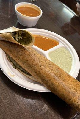 Masala dosa with potato inside