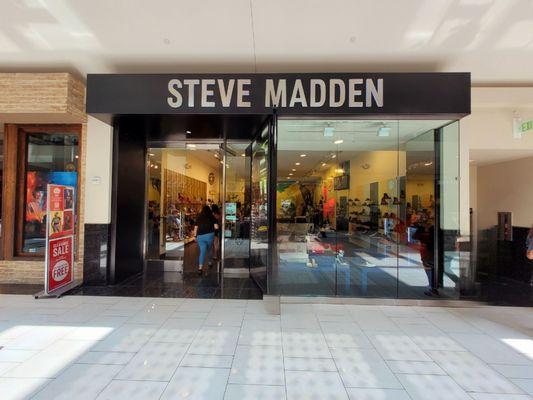 Steve Madden