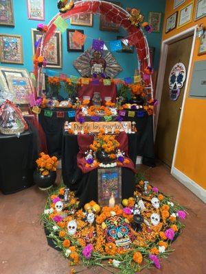 Alter for Día de los Muertos