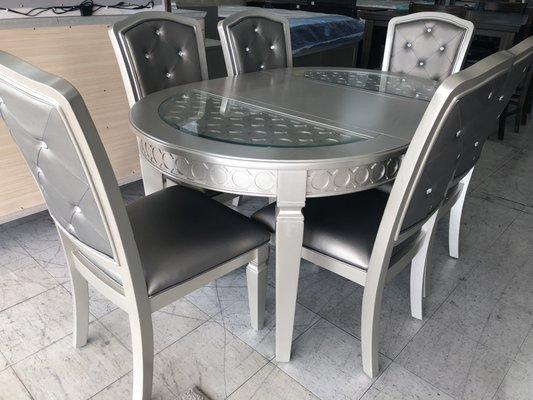 SILVER TABLE WITH CHAIRS