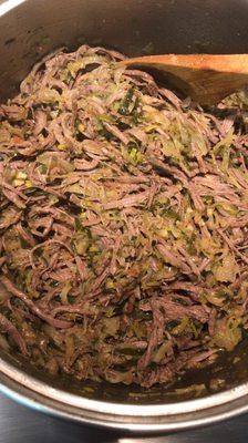 Green base shredded beef