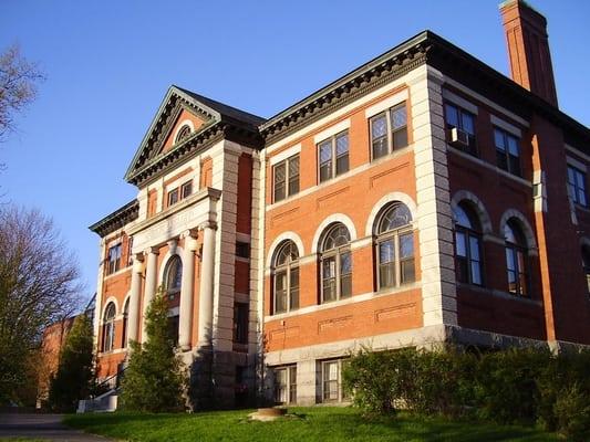 Dover Public Library