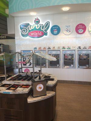 Brand new clean area! Awesome ice cream/yogurt!