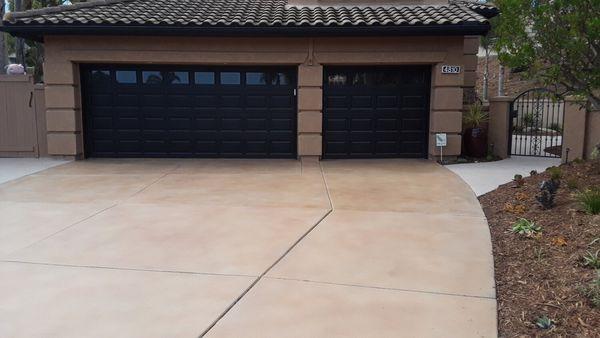 Driveway Concrete Refinishing