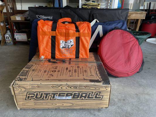 Our platinum game package! Cornhole, Putterball, Giant Jenga, Giant Connect 4, and Giant Beer Pong.