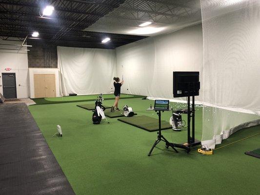 Indoor golf and fitness training.