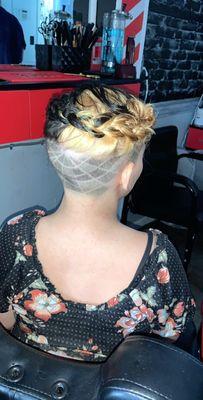 Goldwell Spit color & undercut