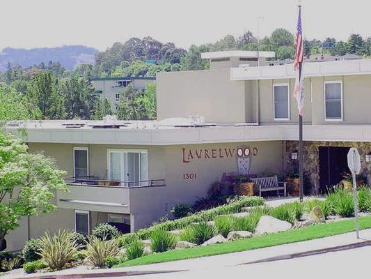 Laurelwood Apartments