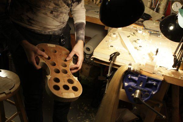 Forming the ribs of a violin