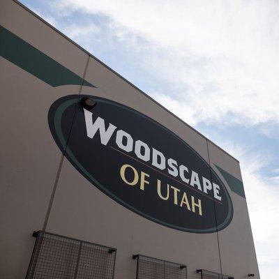 Woodscape Building Logo