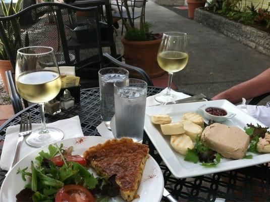 Nice Foie Gras with toast points and delightful quiche lorraine and green salad for a very pleasant lunch on the patio.