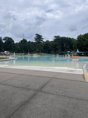 ONE of the many pools this place has to offer, my favorite pool in CT