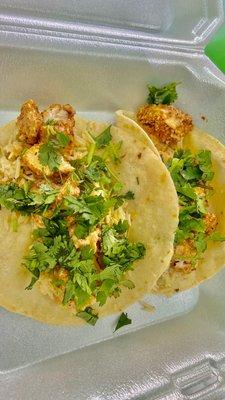 Chicken tikka tacos!   @hybrideater