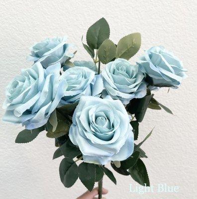 Blue Rose Bouquet for Wedding and Floral Arrangements