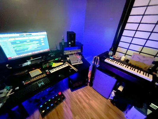 Digital Crossroads Studio Mixing and Mastering