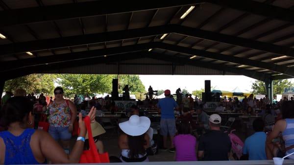 Live Band in the pavilion!