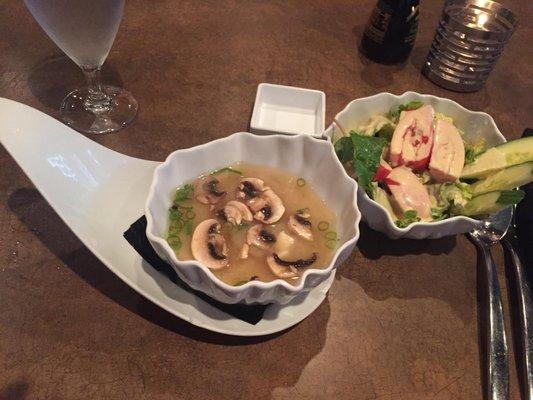 Lunch specials are assisted with a house Ginger salad as well as Miso Soup. Both are greatly portioned, the Miso soup was delicious.