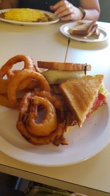 BLT with onion rings