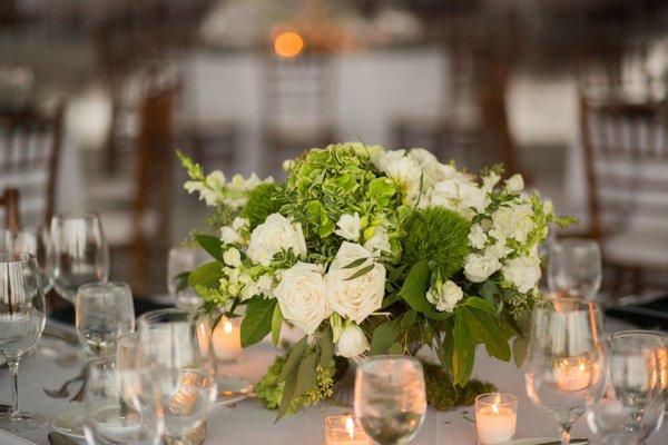 Artquest, Ltd. floral design at Conway Farms - Artisan Events photos