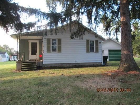 This little home has some possibilities, It currently has 4 Bedrooms, but with some shifting of walls, the bedrooms could be ...